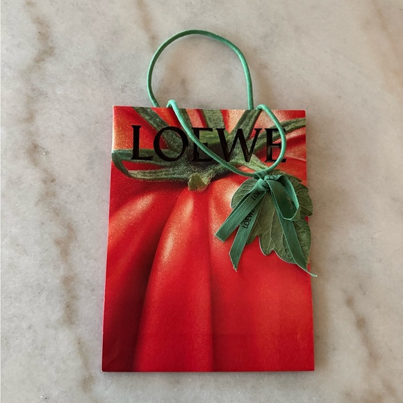 Loewe Tomato Gift Bag - Picture 2 of 3
